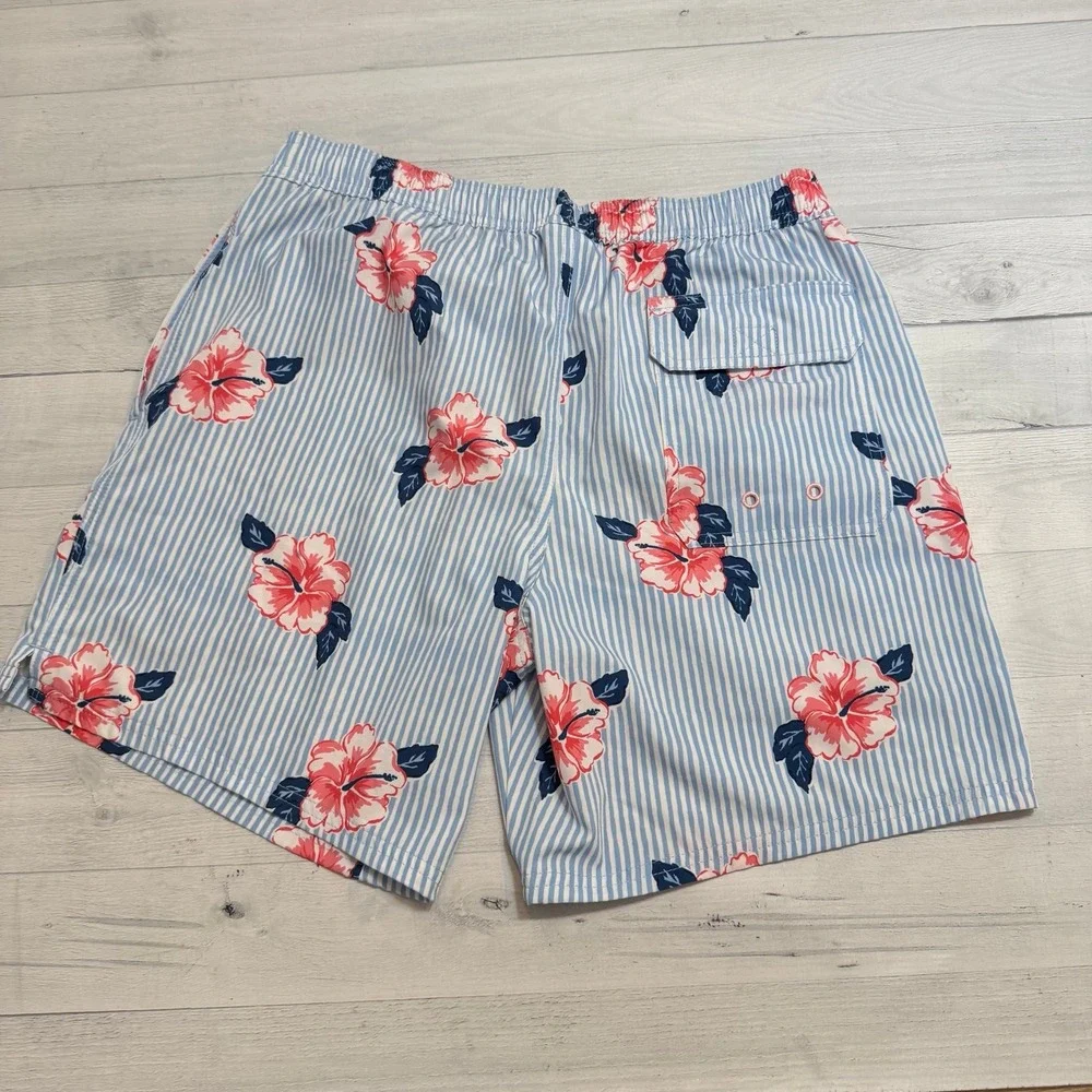 Vineyard Vines mens chappy printed floral‎ blue white stripe swim shorts medium
